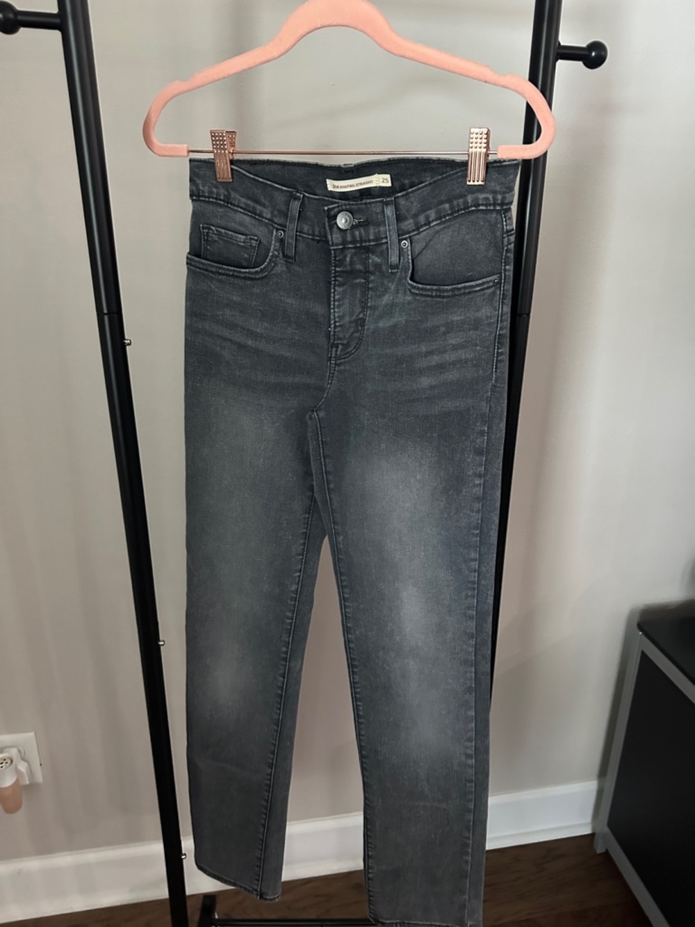 Levi's Skinny Jeans in Washed Black